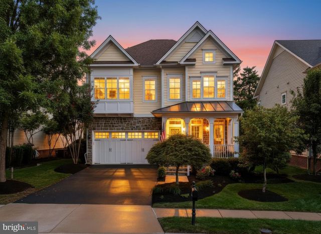 42746 EXPLORER DR, Brambleton, VA 20148