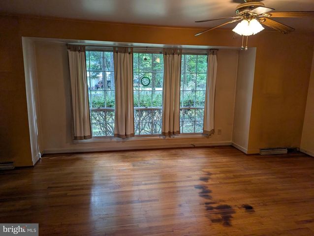 45855 W SUNRISE DR, Lexington Park, MD 20653