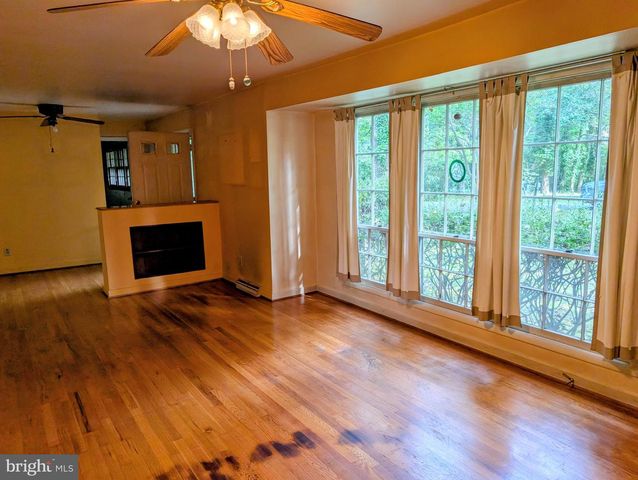 45855 W SUNRISE DR, Lexington Park, MD 20653