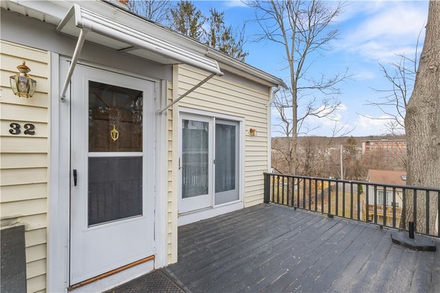 32 Cottage Street, Johnston, RI 02919