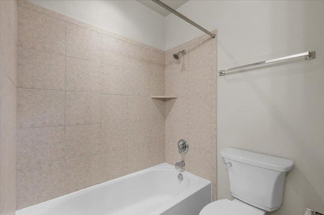 2005 Tranquility LN, Pflugerville, TX 78660