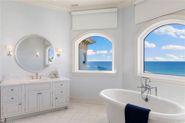 105 Felipe LN, Bonita Springs, FL 34134