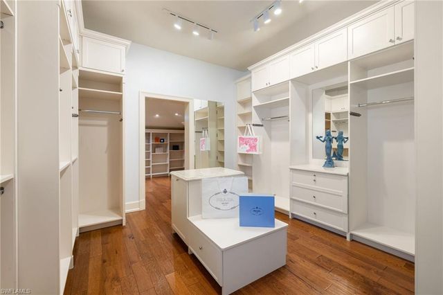 105 Felipe LN, Bonita Springs, FL 34134