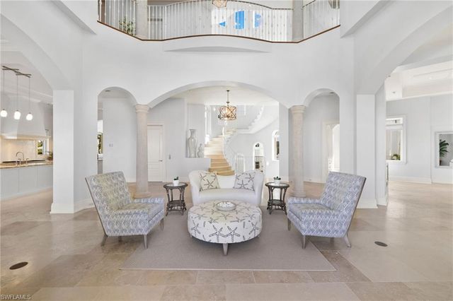 105 Felipe LN, Bonita Springs, FL 34134