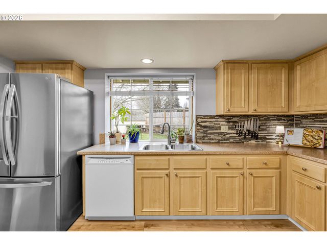 13032 Sw HANSON Rd, Beaverton, OR 97008