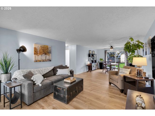 13032 Sw HANSON Rd, Beaverton, OR 97008