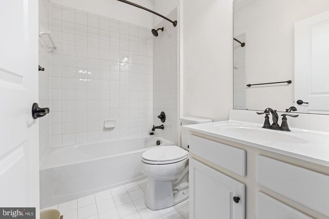 46 TYLER DR, Hanover, PA 17331