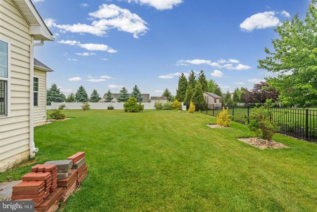 46 TYLER DR, Hanover, PA 17331