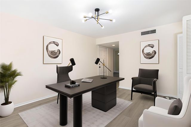 700 Thicket Lane 703, Houston, TX 77079