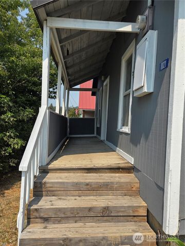 8021 State Route 903, Ronald, WA 98940