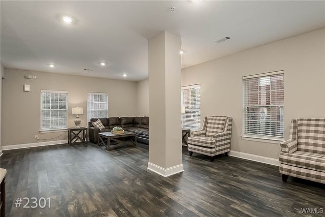 3218 Veterans Memorial 2301, Tuscaloosa, AL 35404