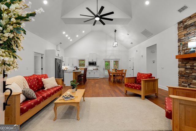 143 Taylor Len Drive, Lagrange, GA 30240