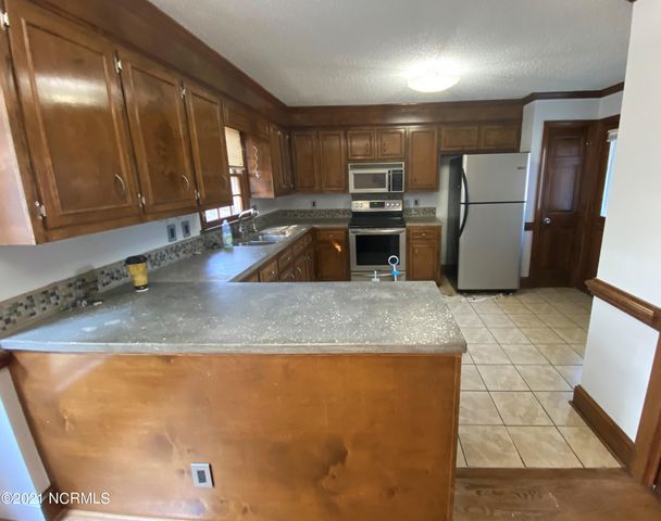 2302 Stirrup Court, Greenville, NC 27858