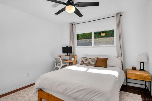 917 Chestnut St, Escondido, CA 92025