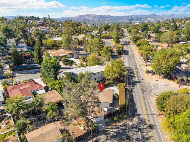 917 Chestnut St, Escondido, CA 92025