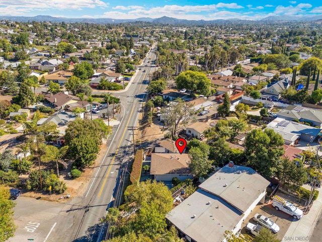 917 Chestnut St, Escondido, CA 92025