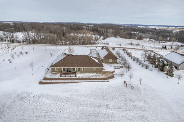 20733 E Dane Prairie Road, Fergus Falls, MN 56537