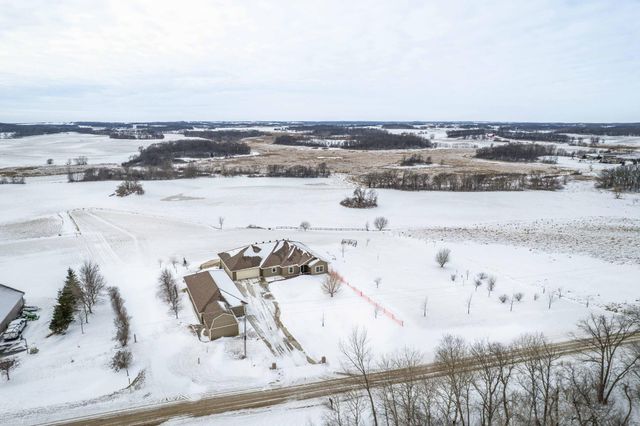 20733 E Dane Prairie Road, Fergus Falls, MN 56537