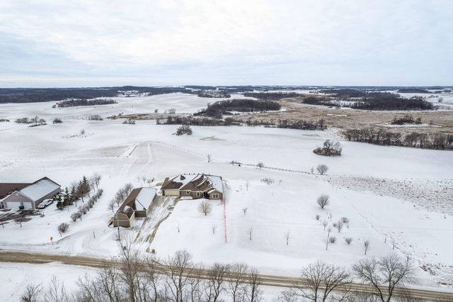 20733 E Dane Prairie Road, Fergus Falls, MN 56537