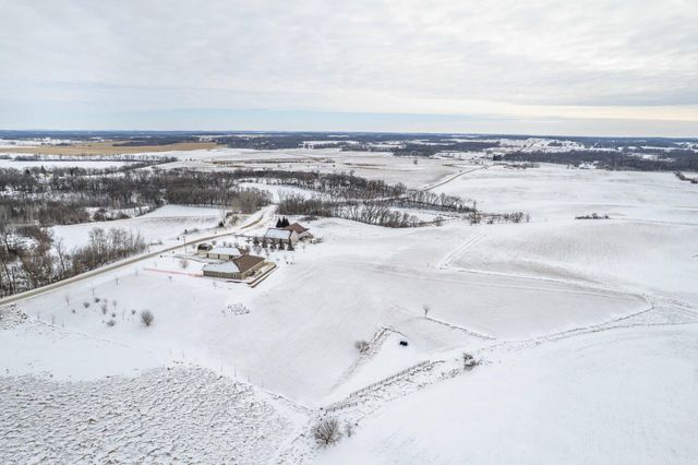 20733 E Dane Prairie Road, Fergus Falls, MN 56537
