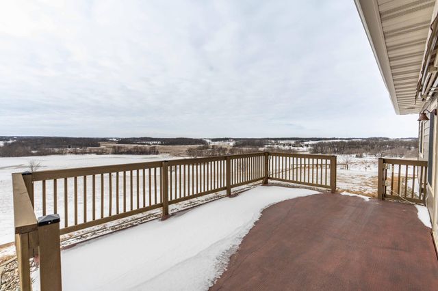 20733 E Dane Prairie Road, Fergus Falls, MN 56537