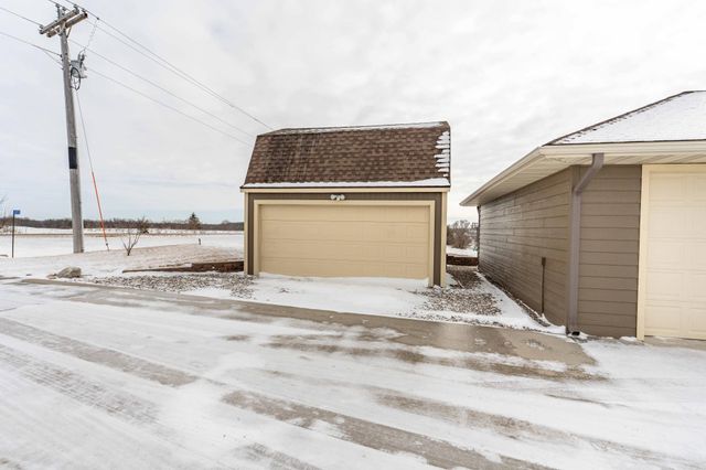 20733 E Dane Prairie Road, Fergus Falls, MN 56537