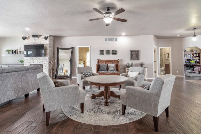 20733 E Dane Prairie Road, Fergus Falls, MN 56537