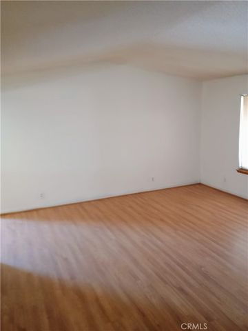 16594 Tenaja Road, Apple Valley, CA 92307