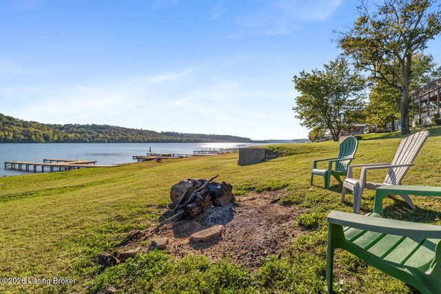 4614 Rivers Edge Dr, Charlestown, IN 47111