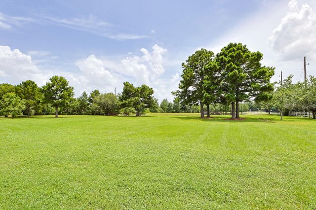 30202 Post Oak Run, Magnolia, TX 77355