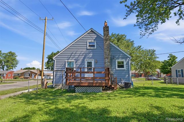 13181 Peach Street, Southgate, MI 48195
