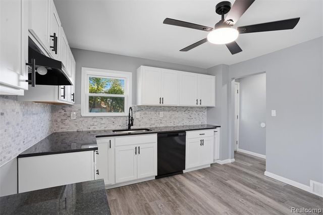 13181 Peach Street, Southgate, MI 48195