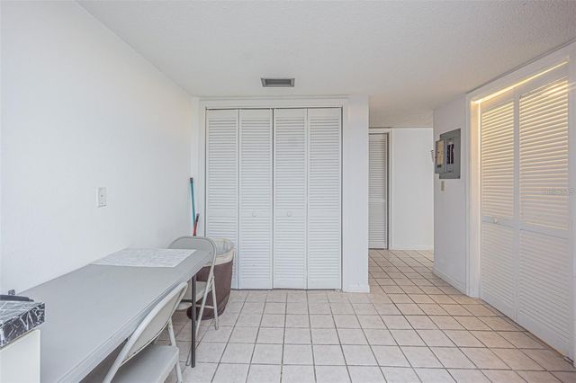 14820 RUE DE BAYONNE 301, Clearwater, FL 33762