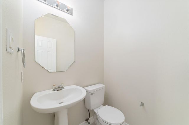 3947 Oak Plank Road, Fresno, TX 77545