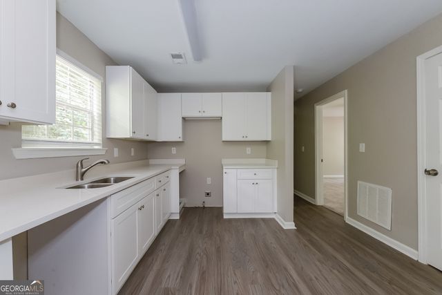 893 Timbervale Lane, Lithonia, GA 30058