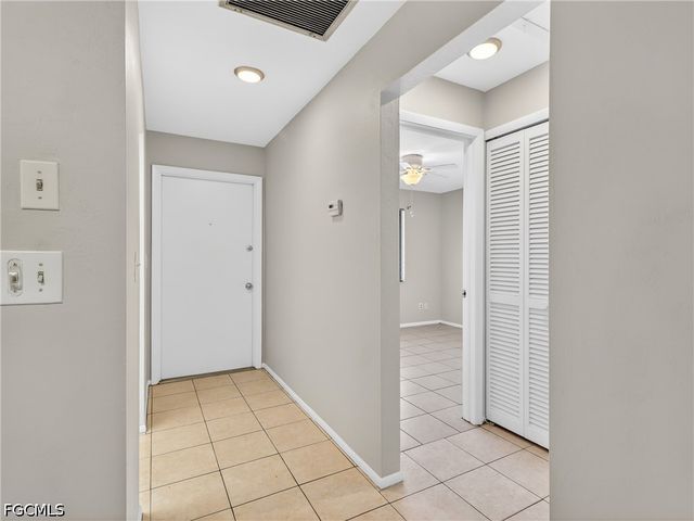 2141 SE 15th PL 110, Cape Coral, FL 33990