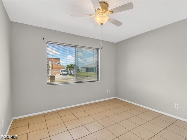 2141 SE 15th PL 110, Cape Coral, FL 33990