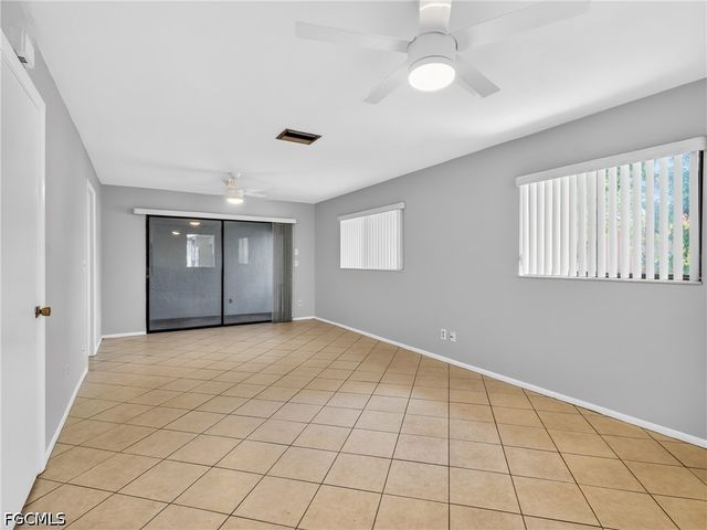2141 SE 15th PL 110, Cape Coral, FL 33990