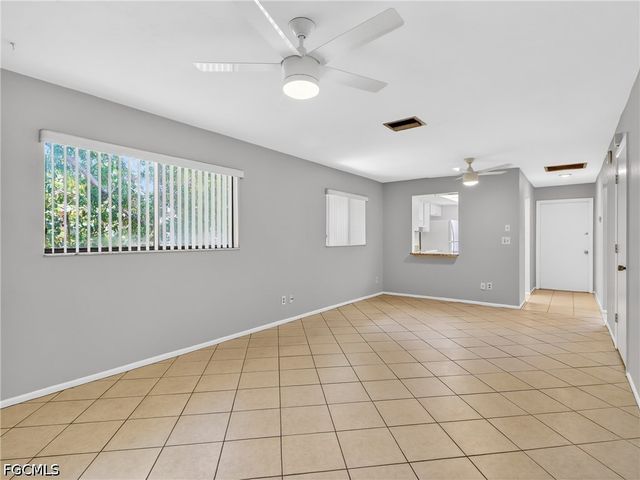 2141 SE 15th PL 110, Cape Coral, FL 33990