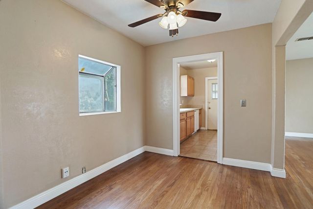 1543 Oxford Way, Stockton, CA 95204