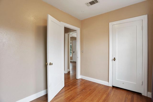 1543 Oxford Way, Stockton, CA 95204