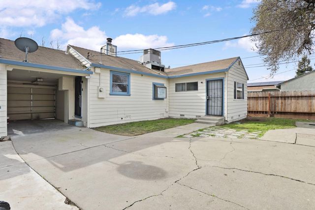 1543 Oxford Way, Stockton, CA 95204