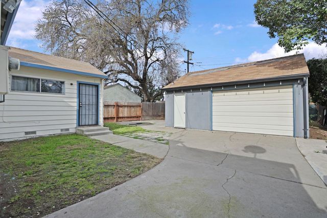 1543 Oxford Way, Stockton, CA 95204