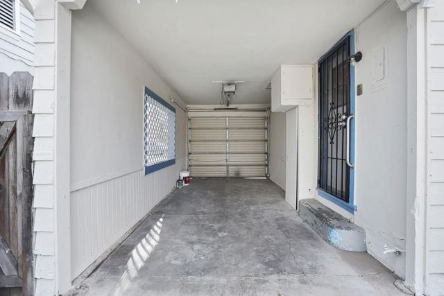 1543 Oxford Way, Stockton, CA 95204