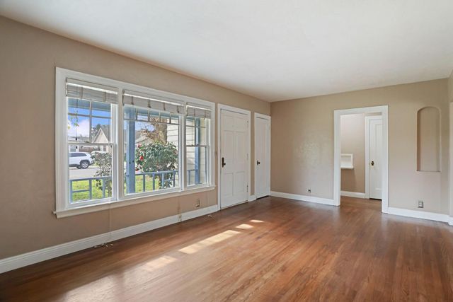 1543 Oxford Way, Stockton, CA 95204