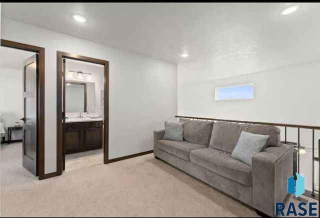 2504 E Copalis Pl, Sioux Falls, SD 57108