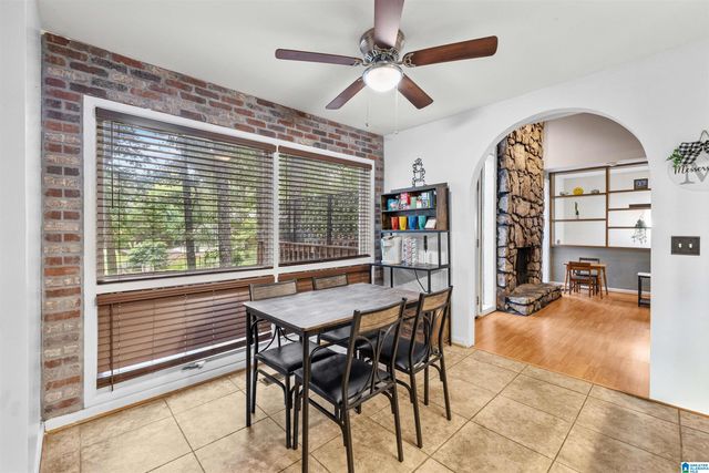 1825 CHANDAMONT CIRCLE, Pelham, AL 35124