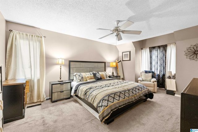 1825 CHANDAMONT CIRCLE, Pelham, AL 35124