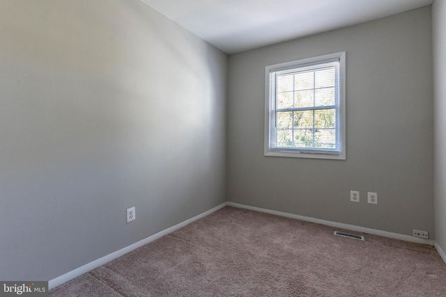 1438 COTTONWOOD CT, Woodbridge, VA 22191