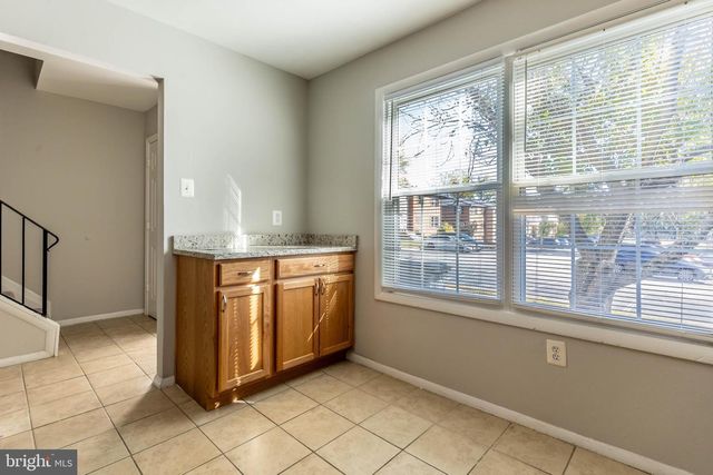 1438 COTTONWOOD CT, Woodbridge, VA 22191